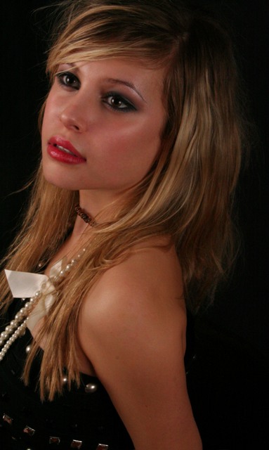 Female model photo shoot of Jessica Hurley