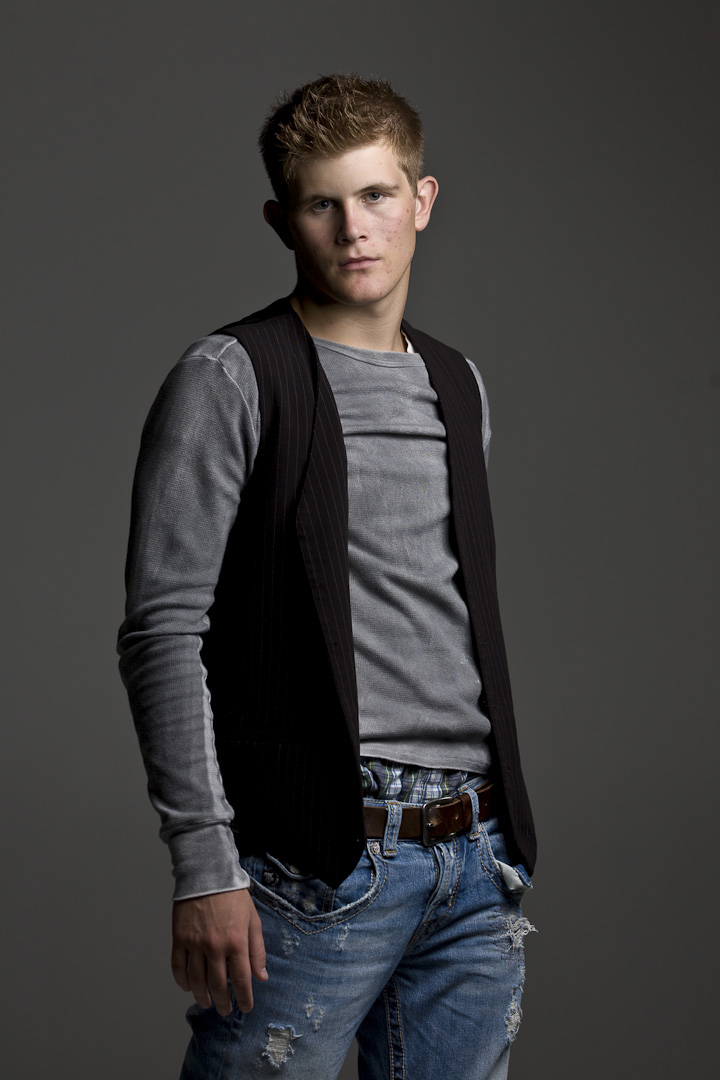 Male model photo shoot of Max Kronyak