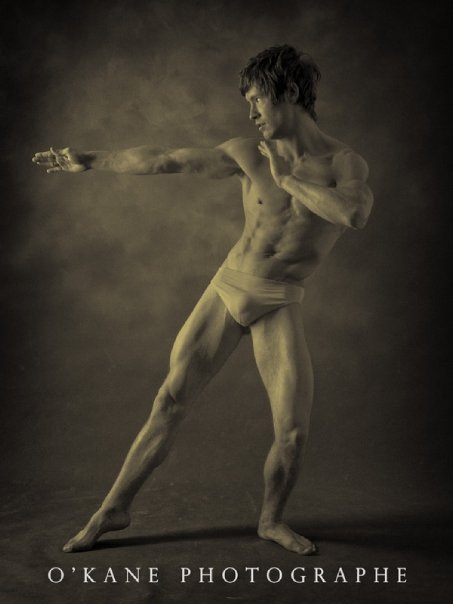Male model photo shoot of Julien Lefebvre in Qc