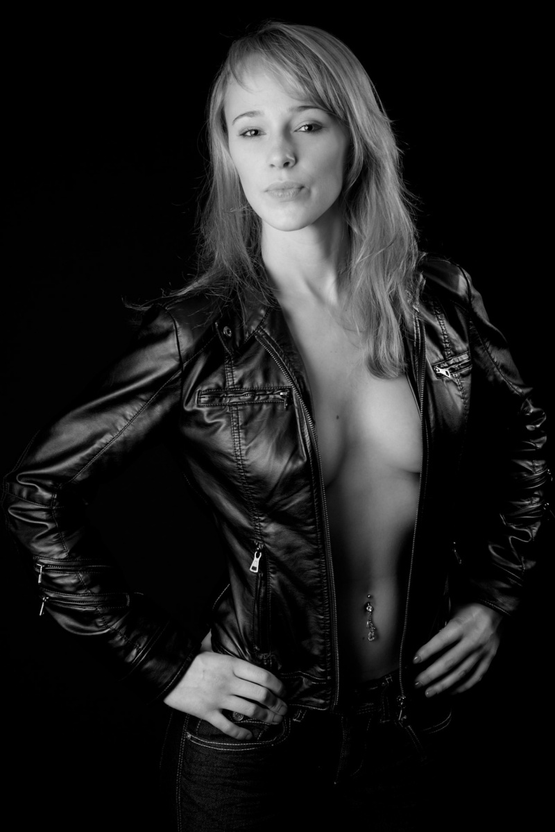 Female model photo shoot of Jennifer Lisa by Edward Moffat in Brampton, MCI photo studio