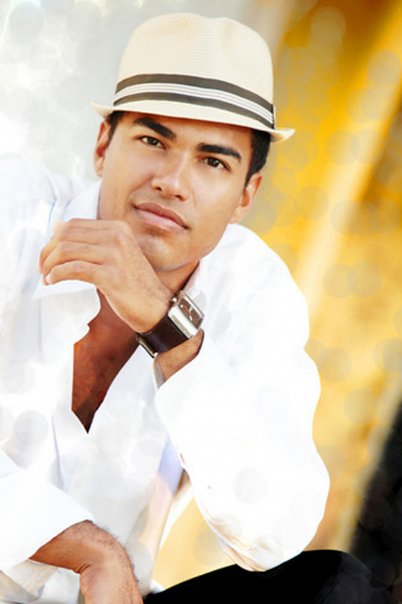 Male model photo shoot of Clint Torres