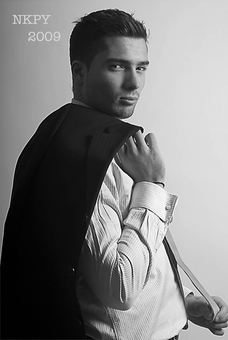 Male model photo shoot of Nathan Kho Photography