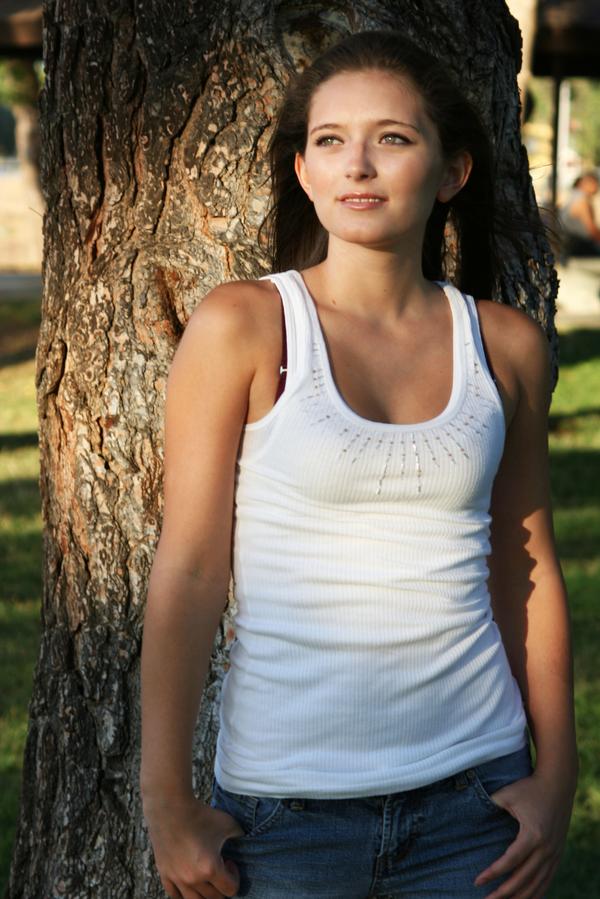 Female model photo shoot of chelsea morgan