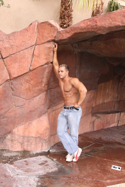 Male model photo shoot of Andre Bueno in Las Vegas