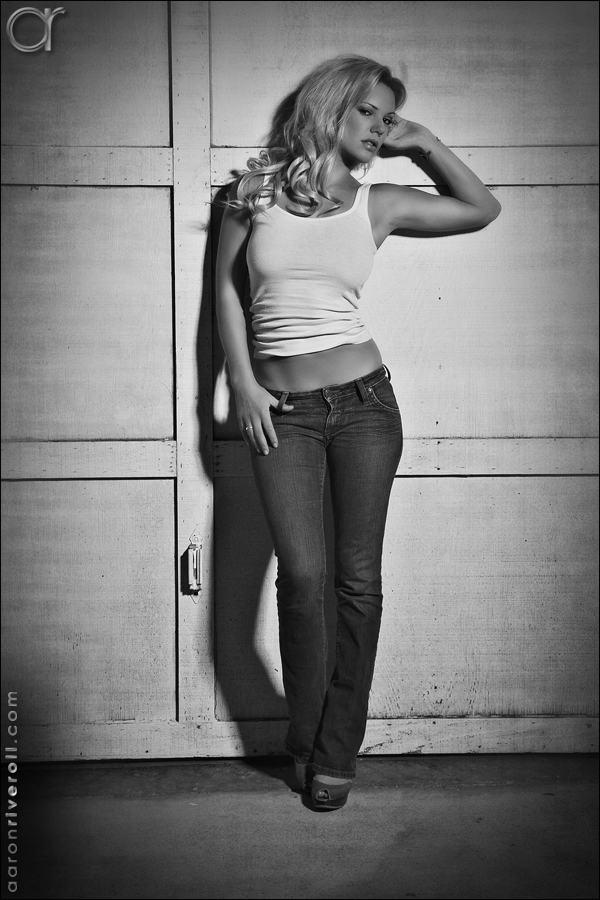 Female model photo shoot of Elisabeth King by Aaron Riveroll in My Garage