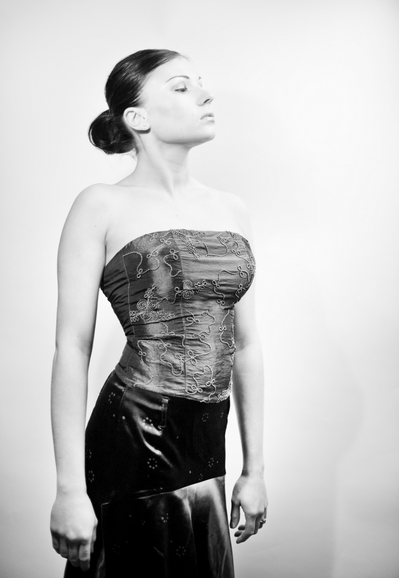 Female model photo shoot of Lisa Wyrzykowska by NigelR in London