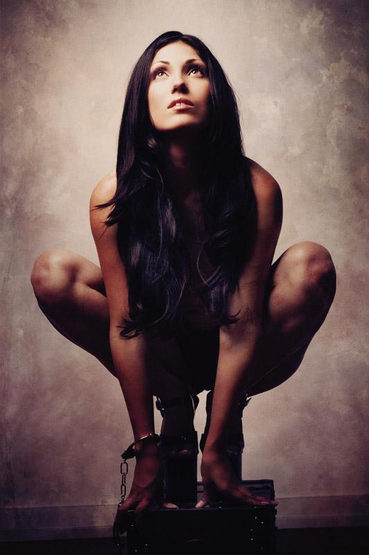 Female model photo shoot of Yesenia Fay