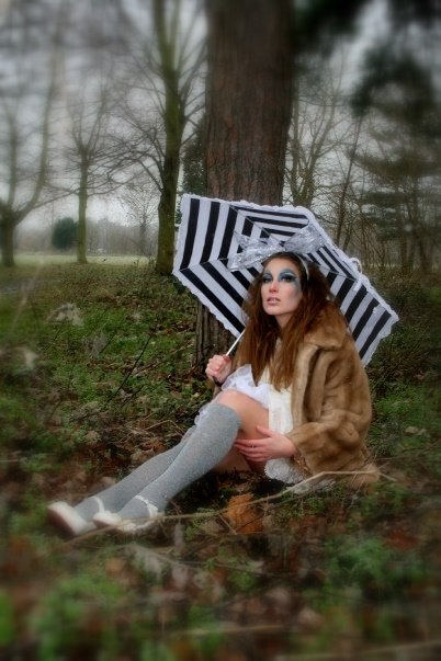Female model photo shoot of Jessica00 by Selina Iuliano