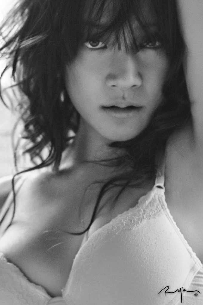 Female model photo shoot of Taelin Le by Ryuuzaki in Sacramento, CA
