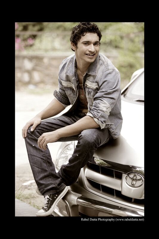 Male model photo shoot of Tushar Puri