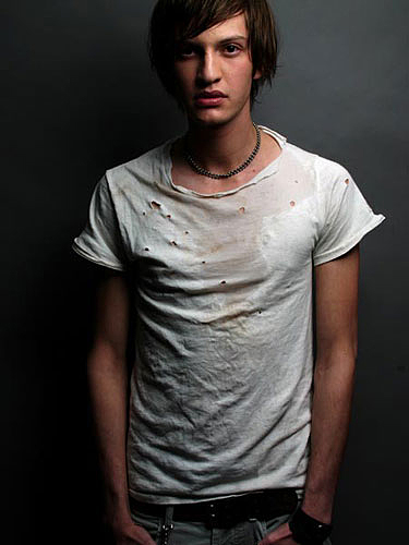 Male model photo shoot of David Simon Wind