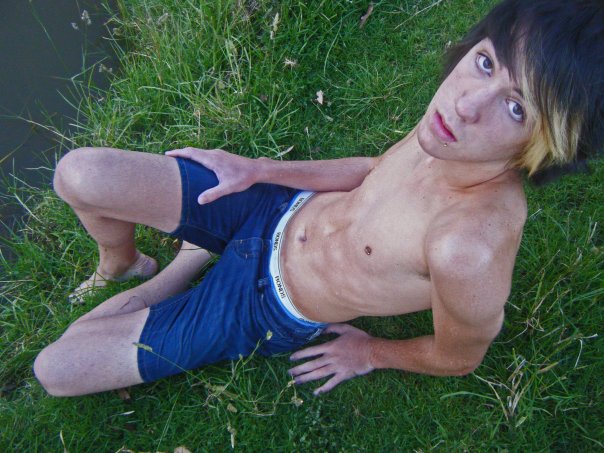 Male model photo shoot of PhillGreen in Sunbury