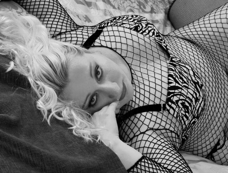 Female model photo shoot of Curvy Krista by RafaelColon Photography in Orlando, FL
