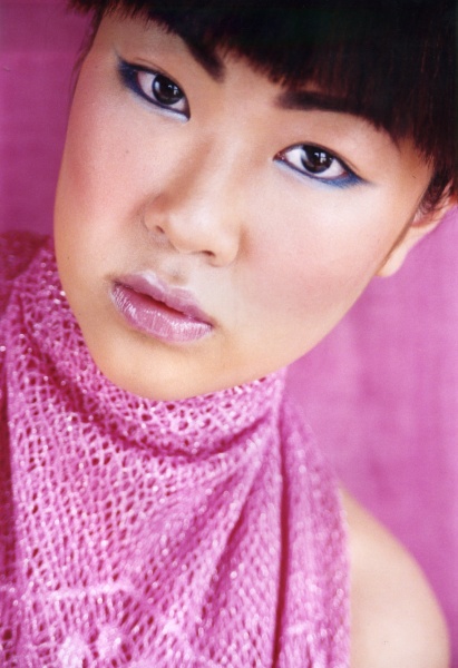 Female model photo shoot of Shirley Meng