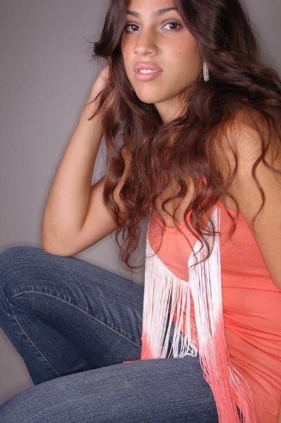 Female model photo shoot of Brittany Quiles