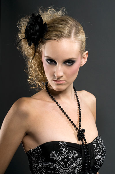 Female model photo shoot of linniej90