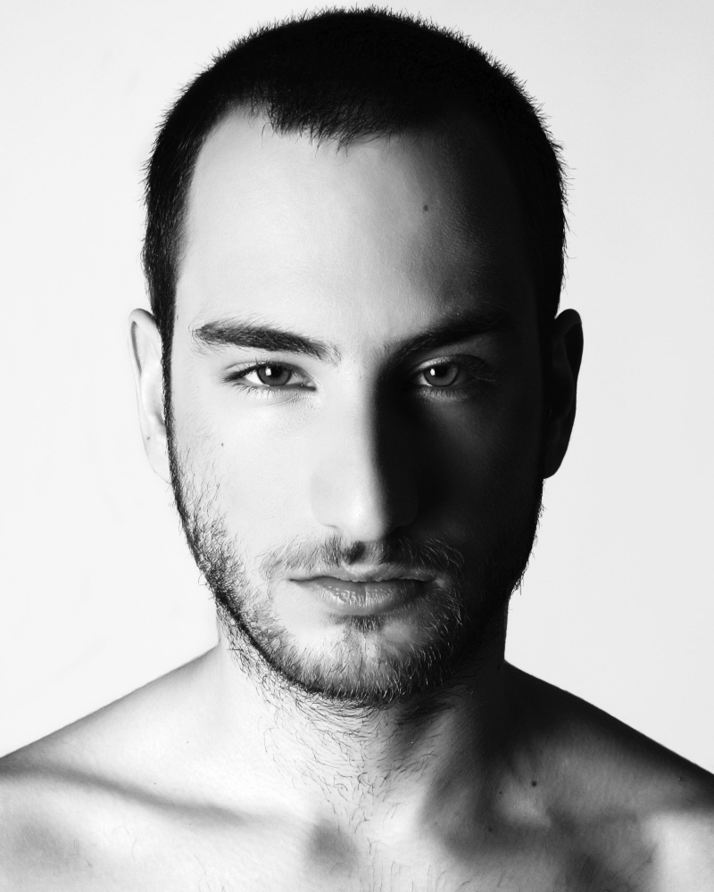 Male model photo shoot of Reza A