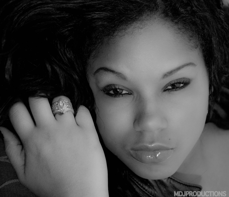 Male and Female model photo shoot of MDJ Productions and Hermosa the model in Philly
