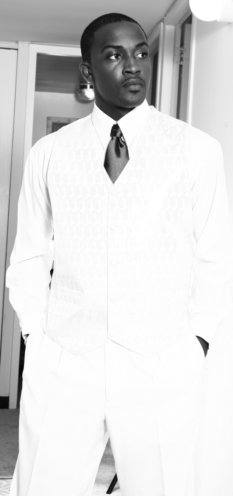 Male model photo shoot of Latrance