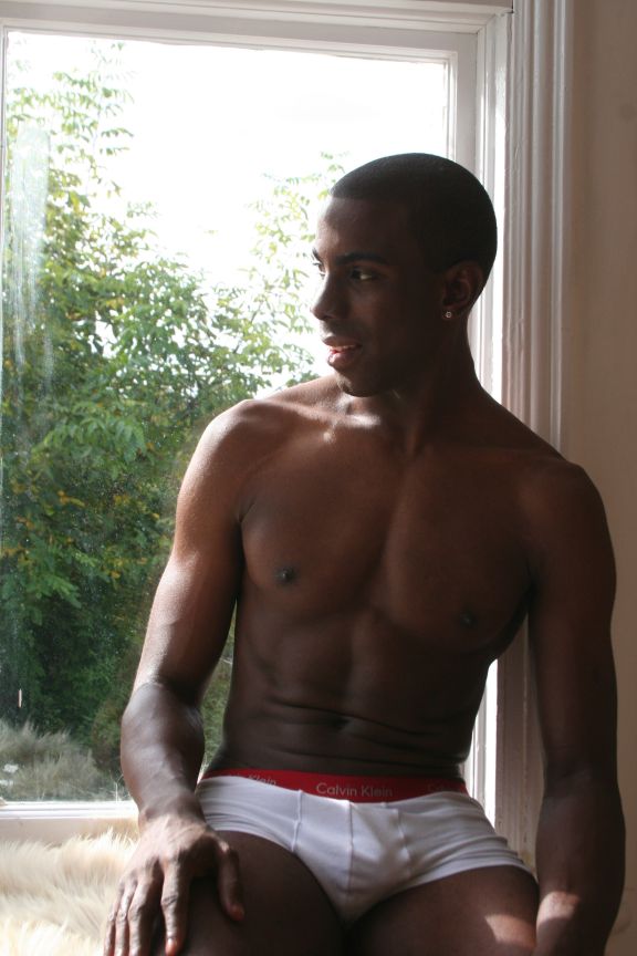 Male model photo shoot of MikeBROWN27