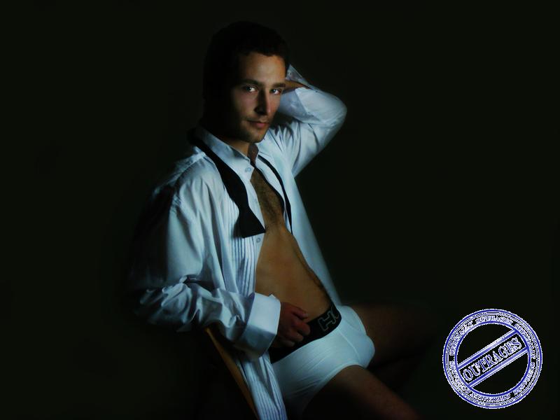 Male model photo shoot of overnitepics and Corneliu Laur in Slough, UK