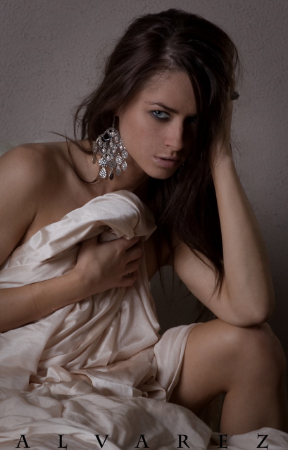 Female model photo shoot of Joanna Asha