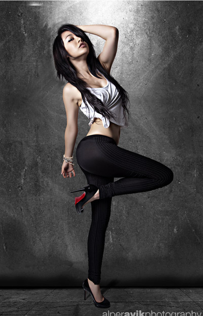 Female model photo shoot of Wen G