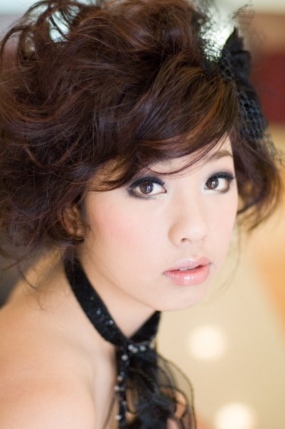 Female model photo shoot of Victoria_Lee