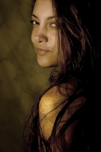 Female model photo shoot of Jezika lyn