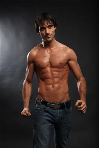 Male model photo shoot of Eduardo Jorge Pereira by JAYLYN Photo