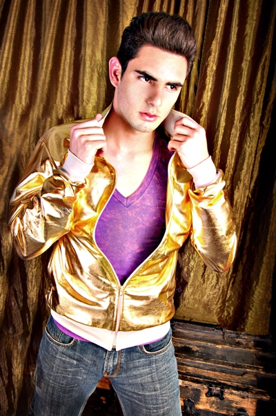 Male model photo shoot of Mike Villanueva