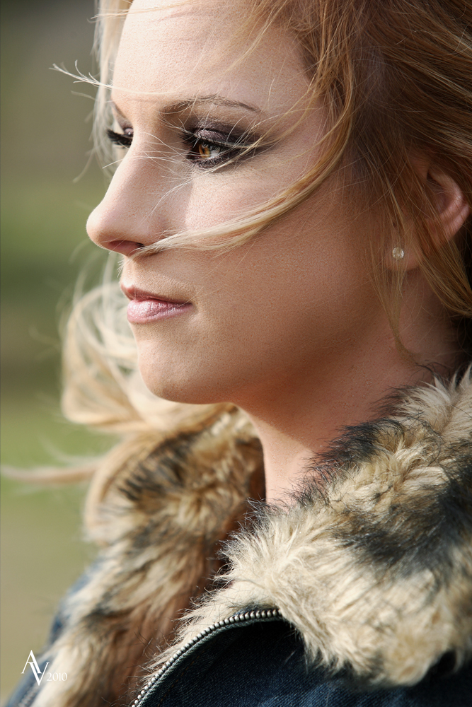 Female model photo shoot of Kristy Lynn - KiKi by Attollo-Validus in Portland Beach, makeup by BrittanieC