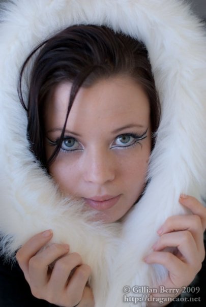 Female model photo shoot of Draganin by Dragancaor
