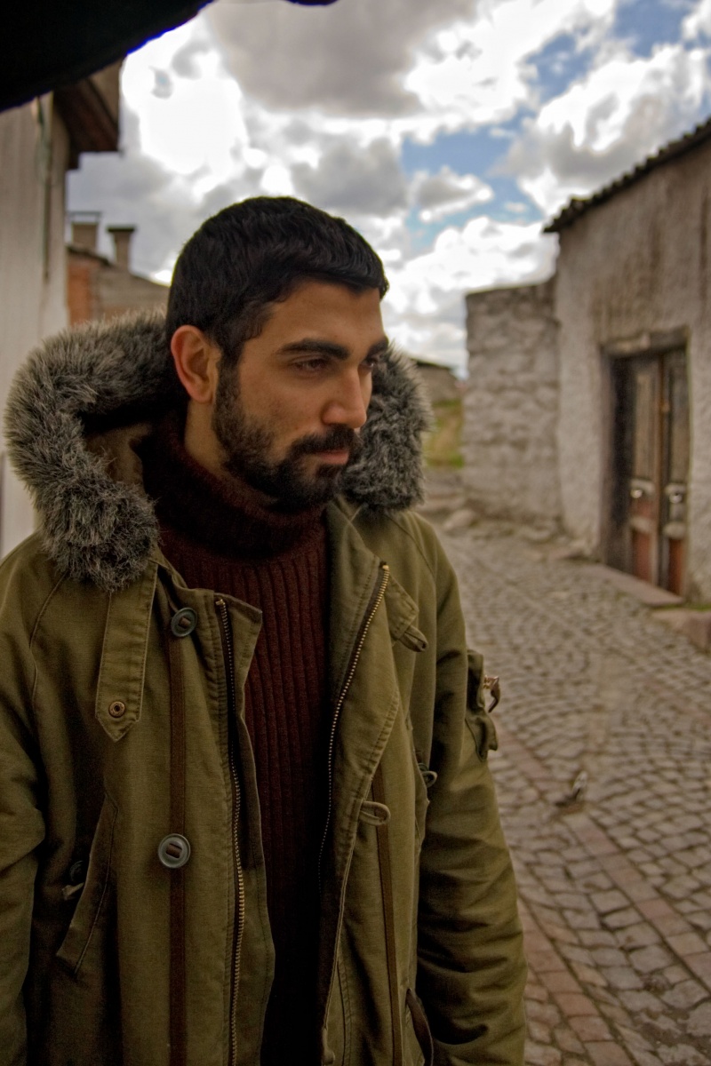 Male model photo shoot of Comandante Melih