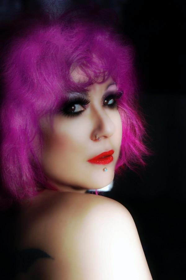 Female model photo shoot of DJ KaatSkratch by tommy landrum