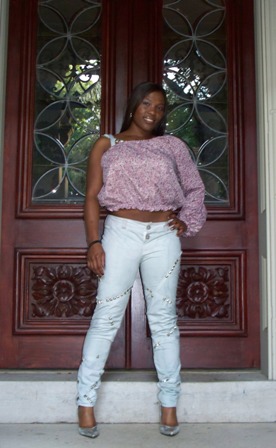 Female model photo shoot of Tennessee Dyme