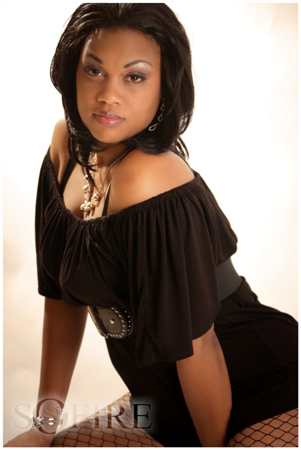 Female model photo shoot of Sincere Lewis in Rochester, Ny
