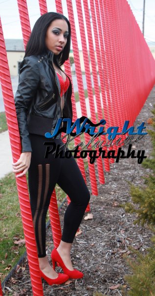 Female model photo shoot of Shanoa in Columbus, Ohio