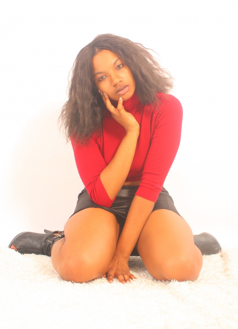 Female model photo shoot of Chinkii B by Super Shots Photography in Ohio
