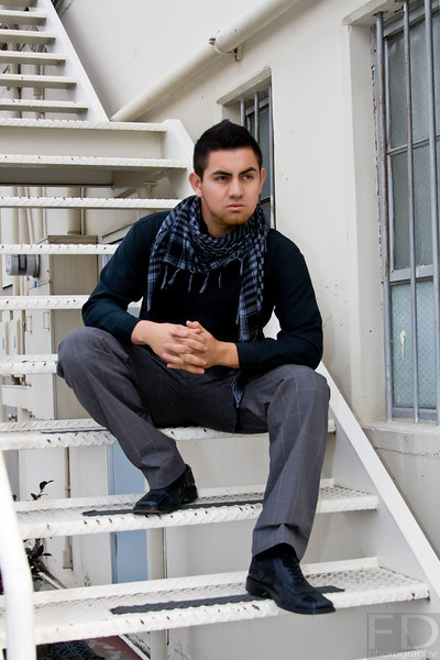 Male model photo shoot of Edgar Linares
