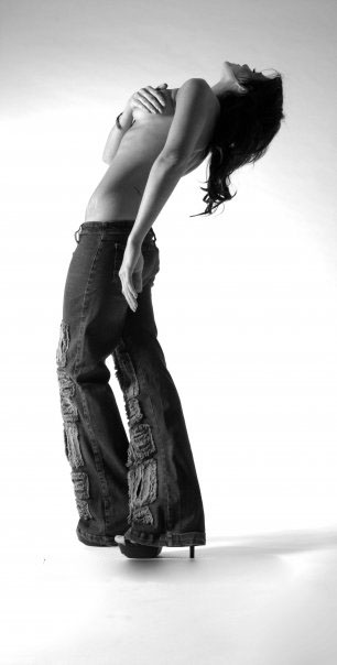 Female model photo shoot of Jacqui Lynn