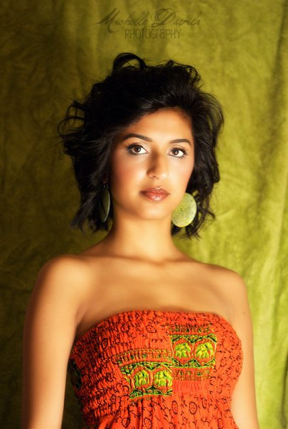 Female model photo shoot of Teji Kapadia