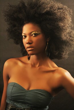 Female model photo shoot of Dionne Hampton in The Damn Salon