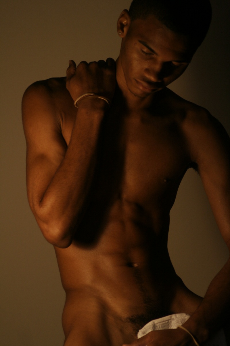 Male model photo shoot of Kendrick Mathews by Photographer4u in Houston,TX