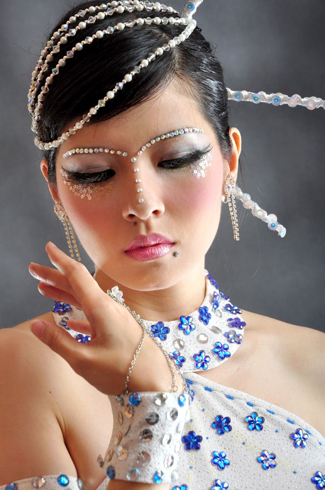Female model photo shoot of Livia Stephanie in Surabaya, Indonesia