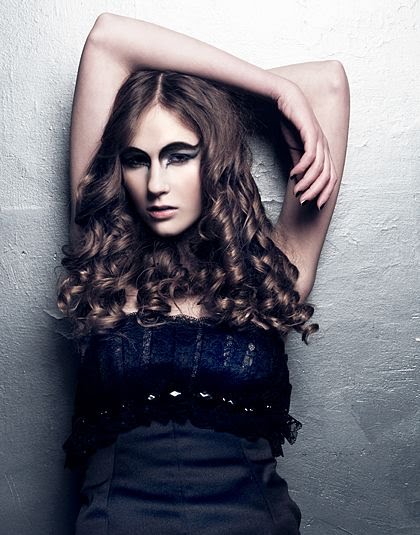 Female model photo shoot of MakeUpSister by Alexandrap