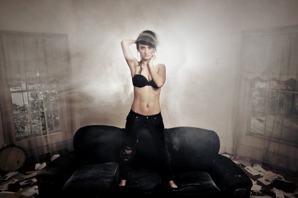 Female model photo shoot of Anna Sarkisian