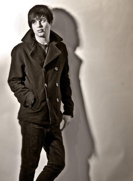 Male model photo shoot of Lloyd Wootten by Jacquie Van Tichelt