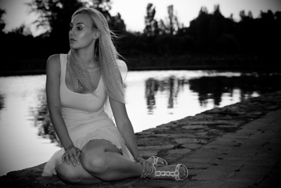 Female model photo shoot of Kimberly Lush by Jirrupin in Lake Burley Griffin