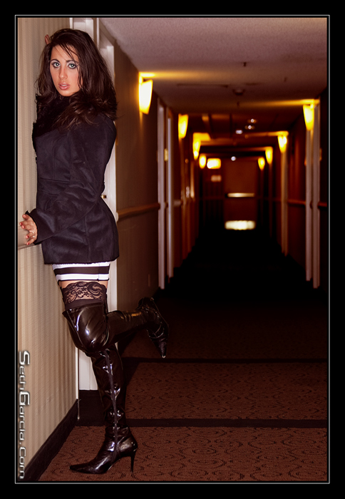 Female model photo shoot of EricaManning by Seth Garcia Photography in Chicago
